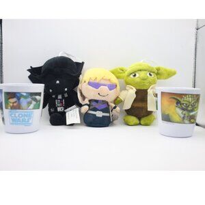 2 Star Wars and 1 Marvel Itty Bitty's from Hallmark and 2 ZAK cups | EUC